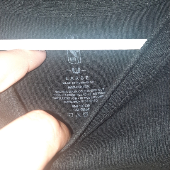 2020 Lakers Championship Tee Size Large - Picture 2 of 3